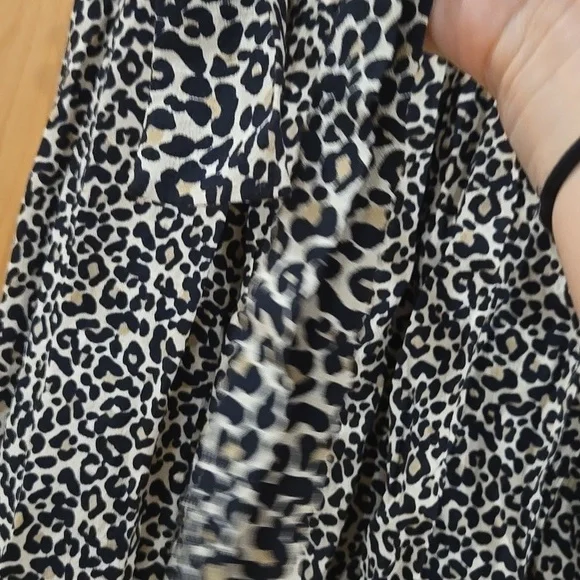Sezane Elie Leipard Skirt, Flowy Pattern, EUC, 36, French Sophistication - Picture 5 of 10